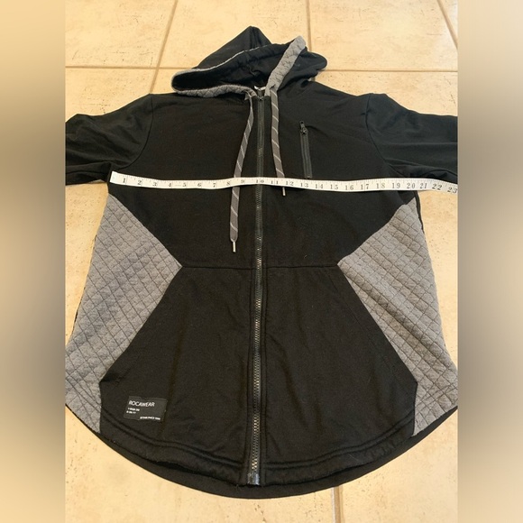 Rocawear Black & Gray Quilted Full-Zip Hoodie Small - Picture 6 of 8